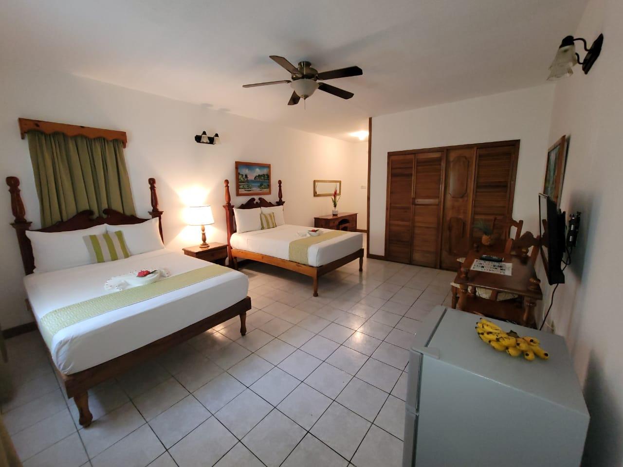 Merrils Beach Resort II Negril Exterior photo