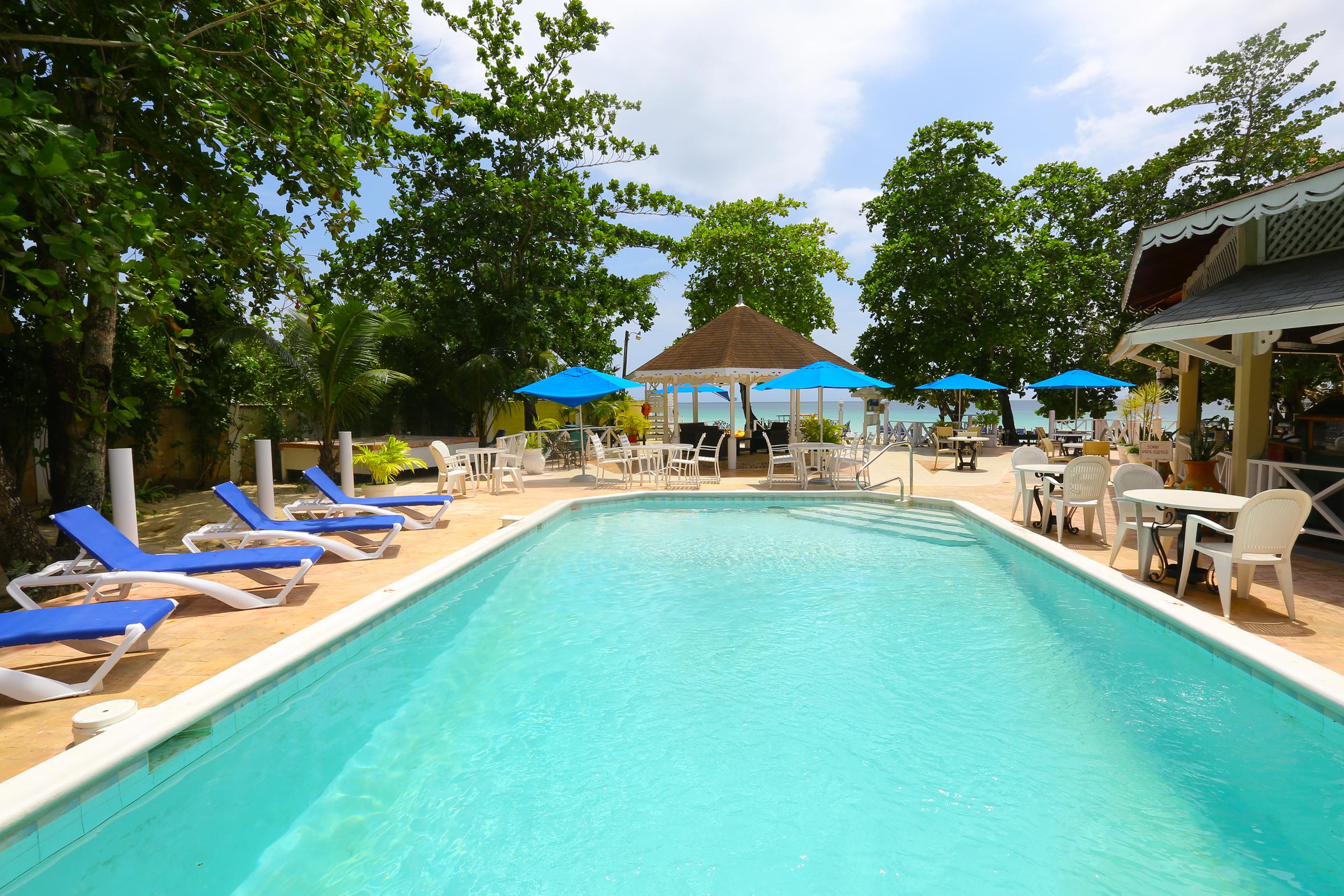 Merrils Beach Resort II Negril Exterior photo