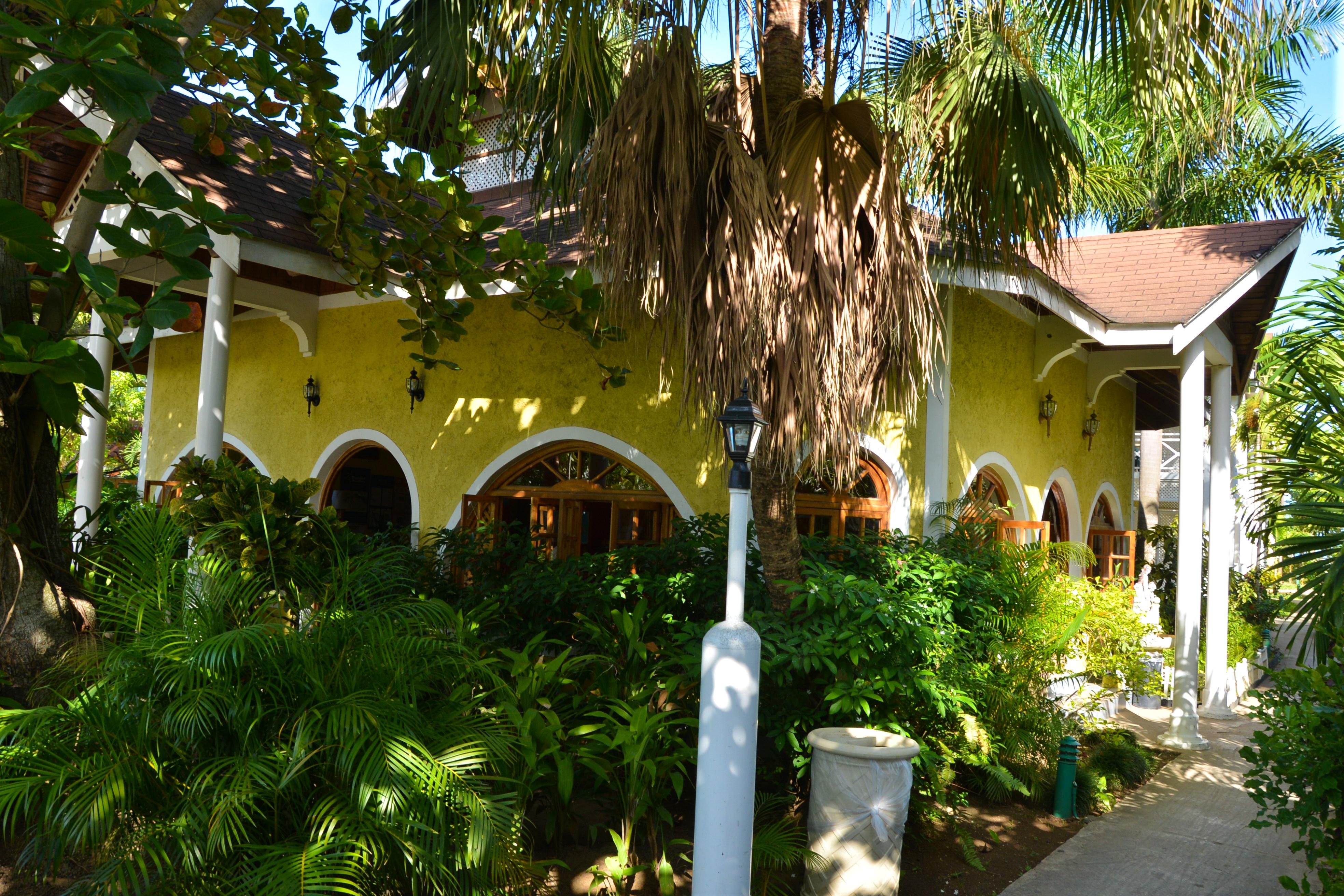 Merrils Beach Resort II Negril Exterior photo