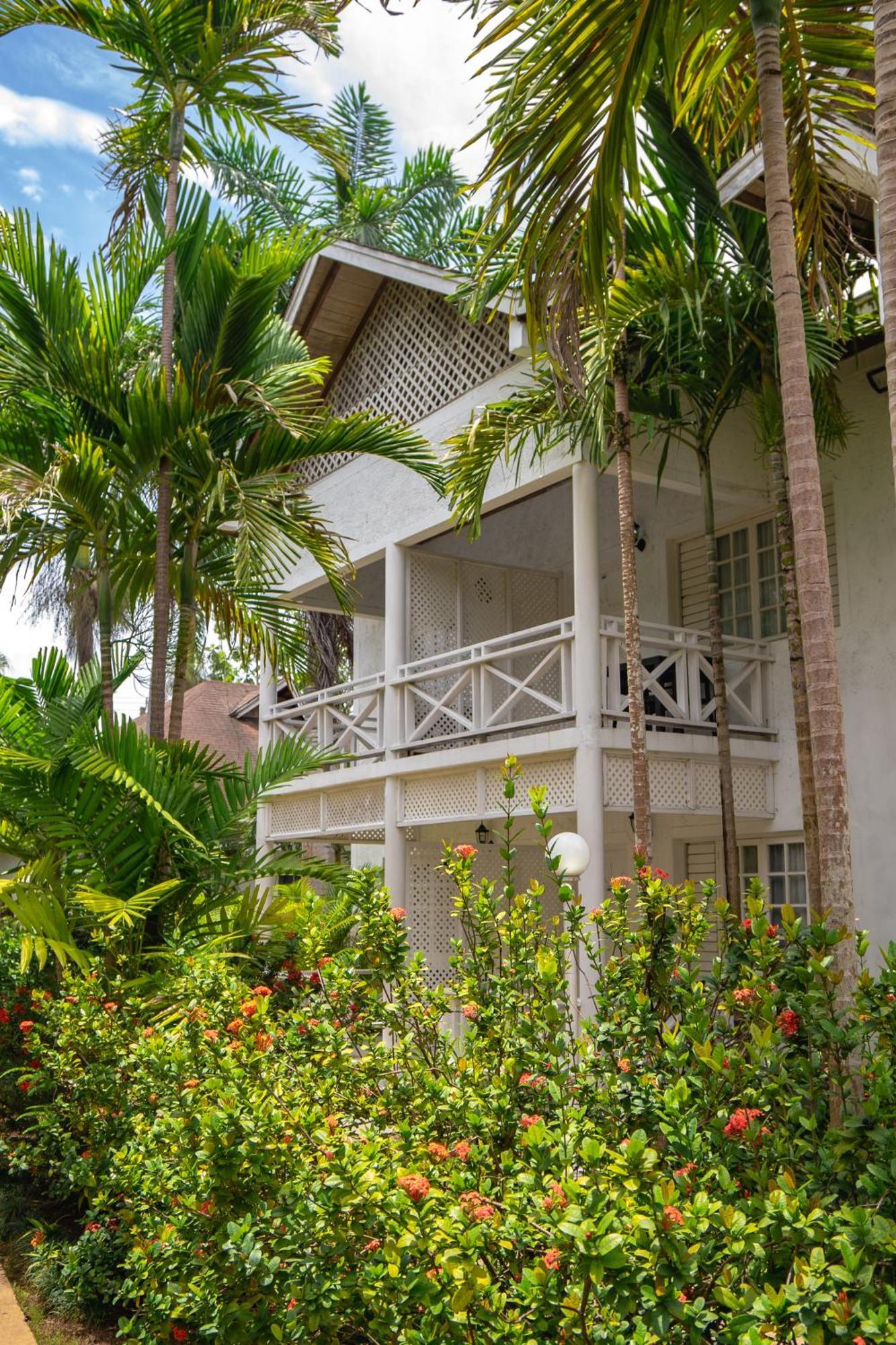 Merrils Beach Resort II Negril Exterior photo