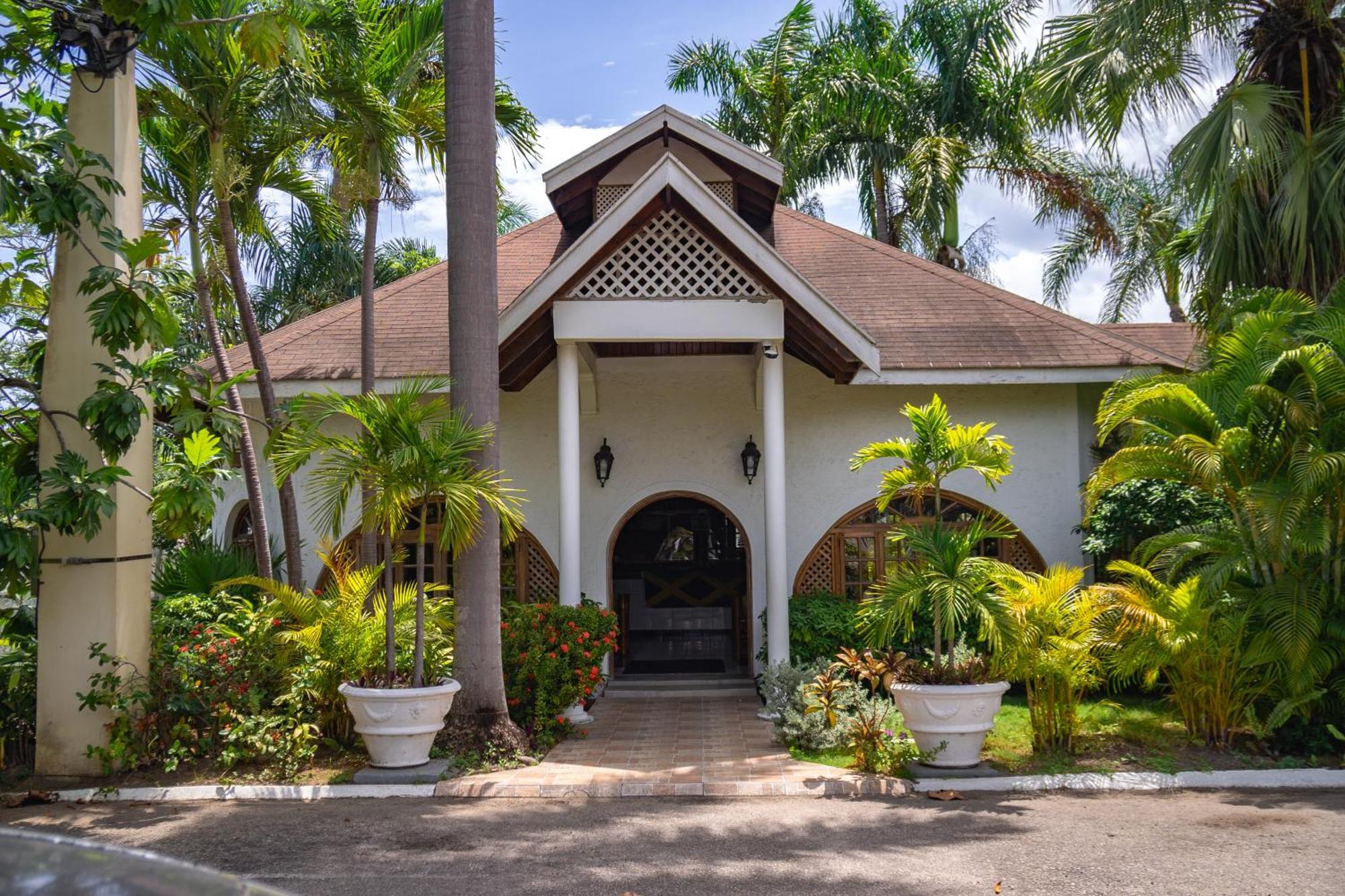 Merrils Beach Resort II Negril Exterior photo