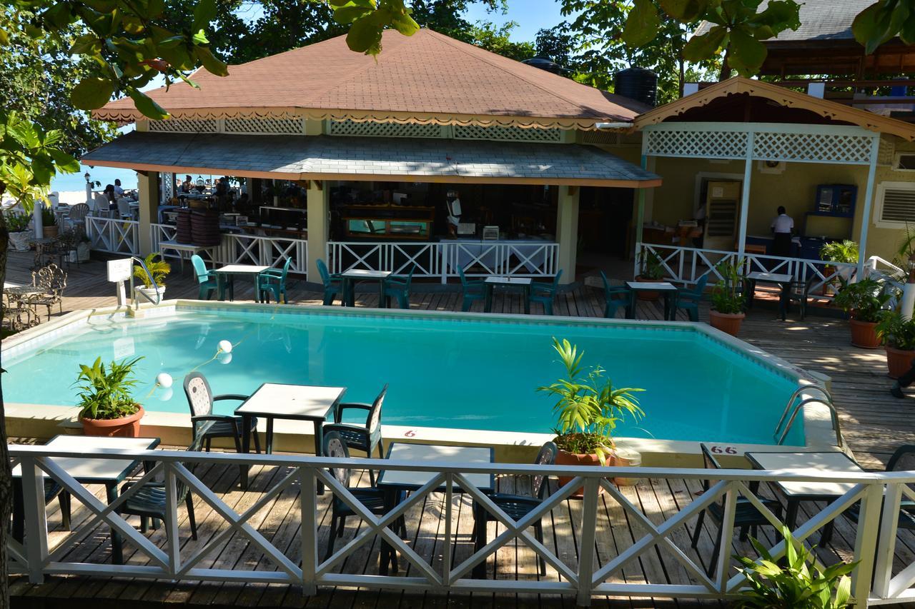 Merrils Beach Resort II Negril Exterior photo