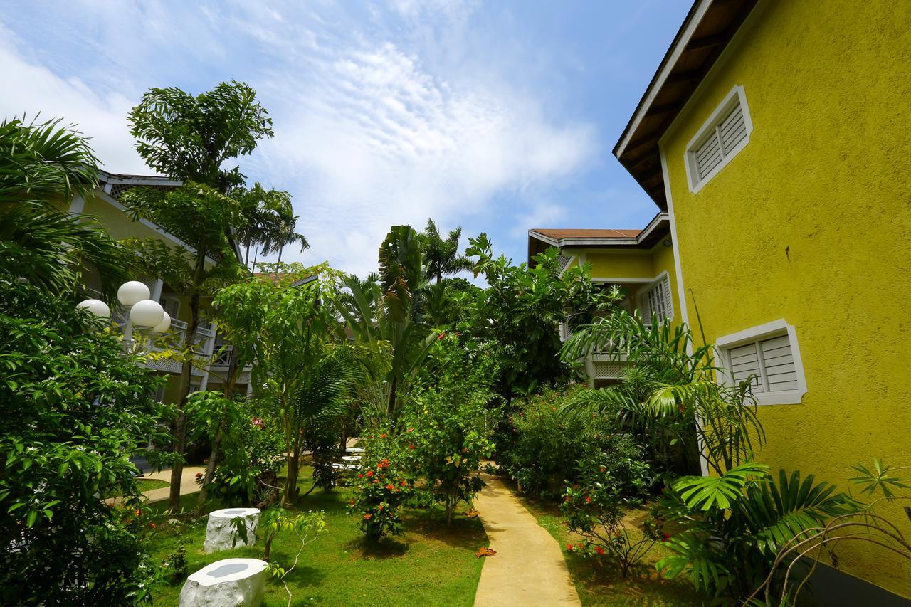 Merrils Beach Resort II Negril Exterior photo