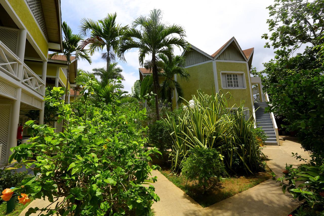 Merrils Beach Resort II Negril Exterior photo